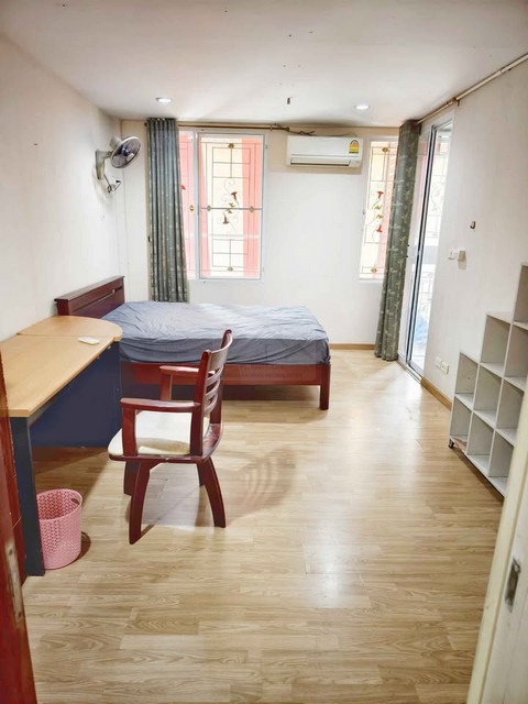 ประกาศฟรี! ซื้อ-ขาย-เช่า คอนโด บ้าน ทาวน์โฮม ที่ดิน และพื้นที่เชิงพาณิชย์ทั่วประเทศไทย ทุกทำเล ทุกงบประมาณ ไม่มีค่าใช้จ่าย ลงง่าย ขายไว เข้าถึงผู้ซื้อโดยตรง 5 492145pic4.jpg