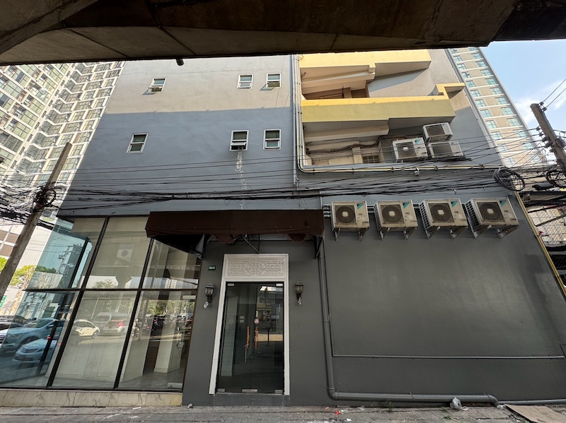 ประกาศฟรี! ซื้อ-ขาย-เช่า คอนโด บ้าน ทาวน์โฮม ที่ดิน และพื้นที่เชิงพาณิชย์ทั่วประเทศไทย ทุกทำเล ทุกงบประมาณ ไม่มีค่าใช้จ่าย ลงง่าย ขายไว เข้าถึงผู้ซื้อโดยตรง 5 492273pic4.jpg