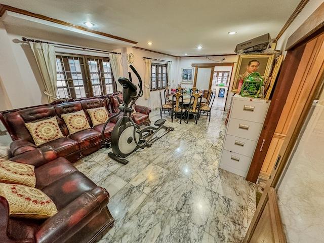 ประกาศฟรี! ซื้อ-ขาย-เช่า คอนโด บ้าน ทาวน์โฮม ที่ดิน และพื้นที่เชิงพาณิชย์ทั่วประเทศไทย ทุกทำเล ทุกงบประมาณ ไม่มีค่าใช้จ่าย ลงง่าย ขายไว เข้าถึงผู้ซื้อโดยตรง 3 492358pic2.jpg