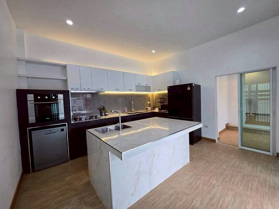 ประกาศฟรี! ซื้อ-ขาย-เช่า คอนโด บ้าน ทาวน์โฮม ที่ดิน และพื้นที่เชิงพาณิชย์ทั่วประเทศไทย ทุกทำเล ทุกงบประมาณ ไม่มีค่าใช้จ่าย ลงง่าย ขายไว เข้าถึงผู้ซื้อโดยตรง 4 203188pic3.jpg