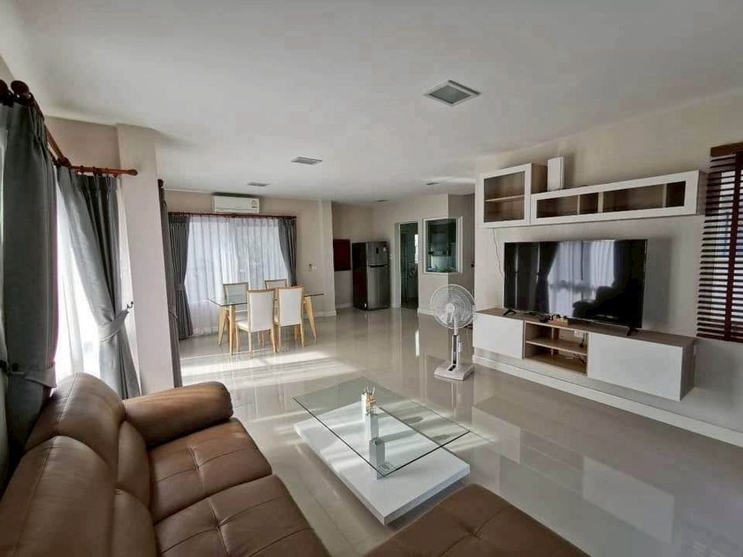 ประกาศฟรี! ซื้อ-ขาย-เช่า คอนโด บ้าน ทาวน์โฮม ที่ดิน และพื้นที่เชิงพาณิชย์ทั่วประเทศไทย ทุกทำเล ทุกงบประมาณ ไม่มีค่าใช้จ่าย ลงง่าย ขายไว เข้าถึงผู้ซื้อโดยตรง 3 203245pic2.jpg