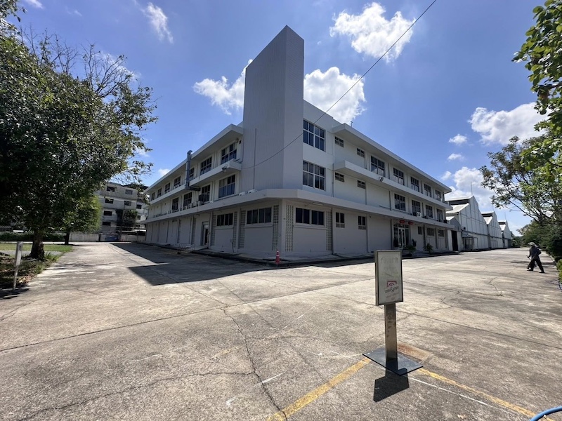 ประกาศฟรี! ซื้อ-ขาย-เช่า คอนโด บ้าน ทาวน์โฮม ที่ดิน และพื้นที่เชิงพาณิชย์ทั่วประเทศไทย ทุกทำเล ทุกงบประมาณ ไม่มีค่าใช้จ่าย ลงง่าย ขายไว เข้าถึงผู้ซื้อโดยตรง 4 492410pic3.jpg