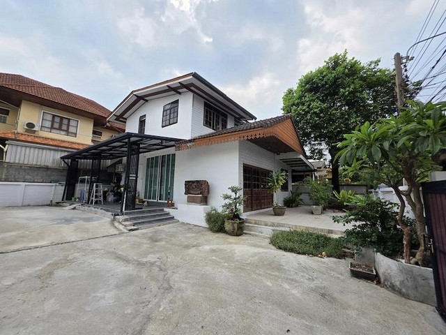 ประกาศฟรี! ซื้อ-ขาย-เช่า คอนโด บ้าน ทาวน์โฮม ที่ดิน และพื้นที่เชิงพาณิชย์ทั่วประเทศไทย ทุกทำเล ทุกงบประมาณ ไม่มีค่าใช้จ่าย ลงง่าย ขายไว เข้าถึงผู้ซื้อโดยตรง 4 492355pic3.jpg