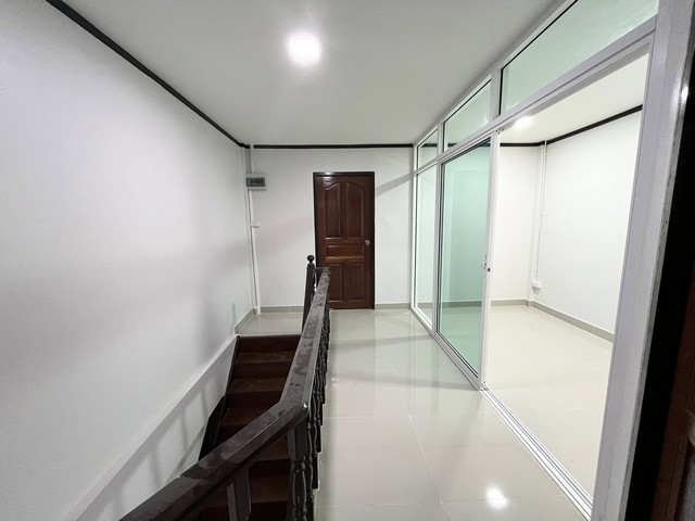 ประกาศฟรี! ซื้อ-ขาย-เช่า คอนโด บ้าน ทาวน์โฮม ที่ดิน และพื้นที่เชิงพาณิชย์ทั่วประเทศไทย ทุกทำเล ทุกงบประมาณ ไม่มีค่าใช้จ่าย ลงง่าย ขายไว เข้าถึงผู้ซื้อโดยตรง 5 492353pic4.jpg