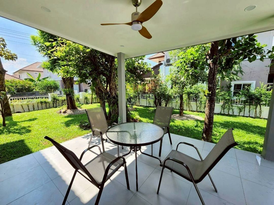 ประกาศฟรี! ซื้อ-ขาย-เช่า คอนโด บ้าน ทาวน์โฮม ที่ดิน และพื้นที่เชิงพาณิชย์ทั่วประเทศไทย ทุกทำเล ทุกงบประมาณ ไม่มีค่าใช้จ่าย ลงง่าย ขายไว เข้าถึงผู้ซื้อโดยตรง 3 203399pic2.jpg