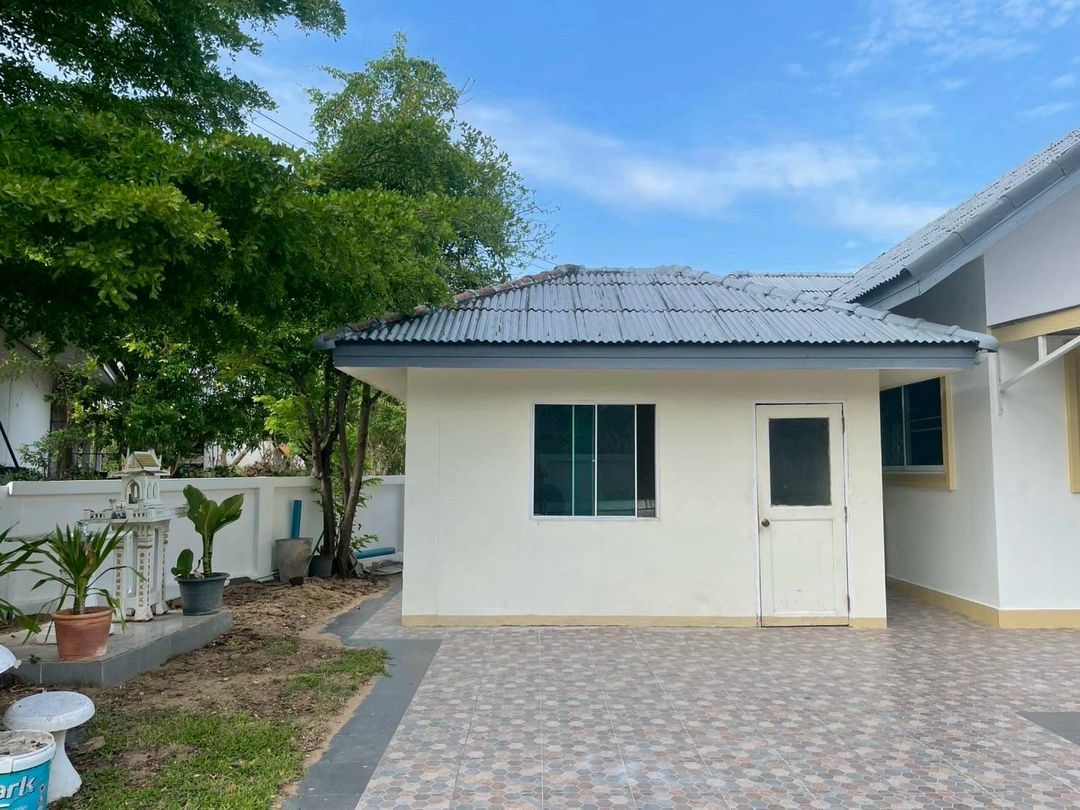 ประกาศฟรี! ซื้อ-ขาย-เช่า คอนโด บ้าน ทาวน์โฮม ที่ดิน และพื้นที่เชิงพาณิชย์ทั่วประเทศไทย ทุกทำเล ทุกงบประมาณ ไม่มีค่าใช้จ่าย ลงง่าย ขายไว เข้าถึงผู้ซื้อโดยตรง 3 203391pic2.jpg