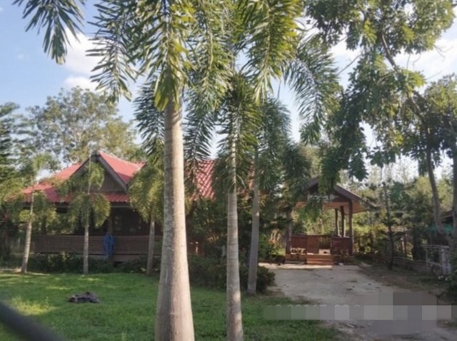 ประกาศฟรี! ซื้อ-ขาย-เช่า คอนโด บ้าน ทาวน์โฮม ที่ดิน และพื้นที่เชิงพาณิชย์ทั่วประเทศไทย ทุกทำเล ทุกงบประมาณ ไม่มีค่าใช้จ่าย ลงง่าย ขายไว เข้าถึงผู้ซื้อโดยตรง 3 201054pic2.jpg