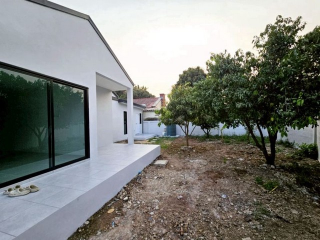 ประกาศฟรี! ซื้อ-ขาย-เช่า คอนโด บ้าน ทาวน์โฮม ที่ดิน และพื้นที่เชิงพาณิชย์ทั่วประเทศไทย ทุกทำเล ทุกงบประมาณ ไม่มีค่าใช้จ่าย ลงง่าย ขายไว เข้าถึงผู้ซื้อโดยตรง 4 203849pic3.jpg