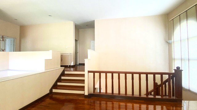 ประกาศฟรี! ซื้อ-ขาย-เช่า คอนโด บ้าน ทาวน์โฮม ที่ดิน และพื้นที่เชิงพาณิชย์ทั่วประเทศไทย ทุกทำเล ทุกงบประมาณ ไม่มีค่าใช้จ่าย ลงง่าย ขายไว เข้าถึงผู้ซื้อโดยตรง 5 292189pic4.jpg