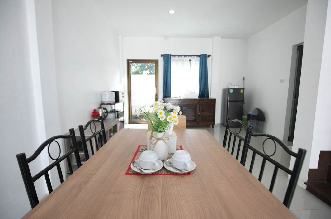 ประกาศฟรี! ซื้อ-ขาย-เช่า คอนโด บ้าน ทาวน์โฮม ที่ดิน และพื้นที่เชิงพาณิชย์ทั่วประเทศไทย ทุกทำเล ทุกงบประมาณ ไม่มีค่าใช้จ่าย ลงง่าย ขายไว เข้าถึงผู้ซื้อโดยตรง 5 203897pic4.jpg