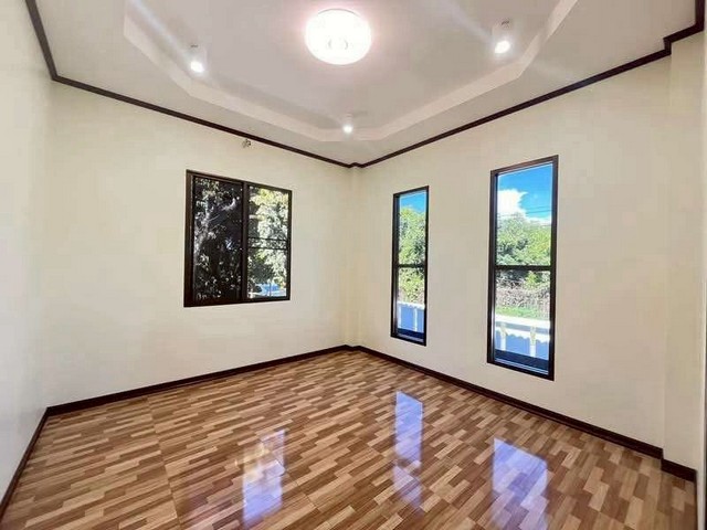 ประกาศฟรี! ซื้อ-ขาย-เช่า คอนโด บ้าน ทาวน์โฮม ที่ดิน และพื้นที่เชิงพาณิชย์ทั่วประเทศไทย ทุกทำเล ทุกงบประมาณ ไม่มีค่าใช้จ่าย ลงง่าย ขายไว เข้าถึงผู้ซื้อโดยตรง 5 203952pic4.jpg