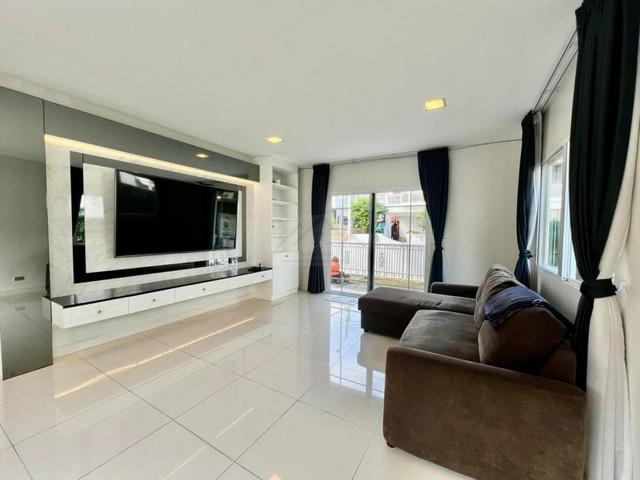 ประกาศฟรี! ซื้อ-ขาย-เช่า คอนโด บ้าน ทาวน์โฮม ที่ดิน และพื้นที่เชิงพาณิชย์ทั่วประเทศไทย ทุกทำเล ทุกงบประมาณ ไม่มีค่าใช้จ่าย ลงง่าย ขายไว เข้าถึงผู้ซื้อโดยตรง 5 492617pic4.jpg