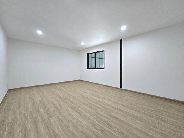 ประกาศฟรี! ซื้อ-ขาย-เช่า คอนโด บ้าน ทาวน์โฮม ที่ดิน และพื้นที่เชิงพาณิชย์ทั่วประเทศไทย ทุกทำเล ทุกงบประมาณ ไม่มีค่าใช้จ่าย ลงง่าย ขายไว เข้าถึงผู้ซื้อโดยตรง 5 469788pic4.jpg