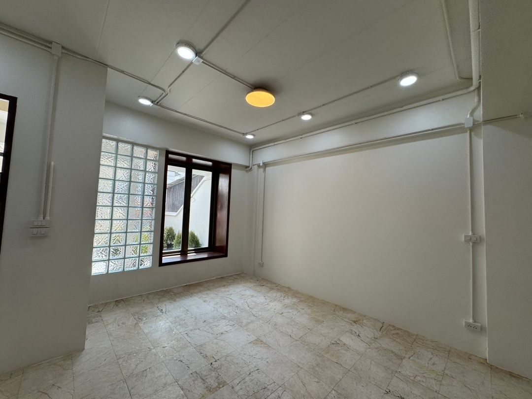 ประกาศฟรี! ซื้อ-ขาย-เช่า คอนโด บ้าน ทาวน์โฮม ที่ดิน และพื้นที่เชิงพาณิชย์ทั่วประเทศไทย ทุกทำเล ทุกงบประมาณ ไม่มีค่าใช้จ่าย ลงง่าย ขายไว เข้าถึงผู้ซื้อโดยตรง 4 204025pic3.jpg