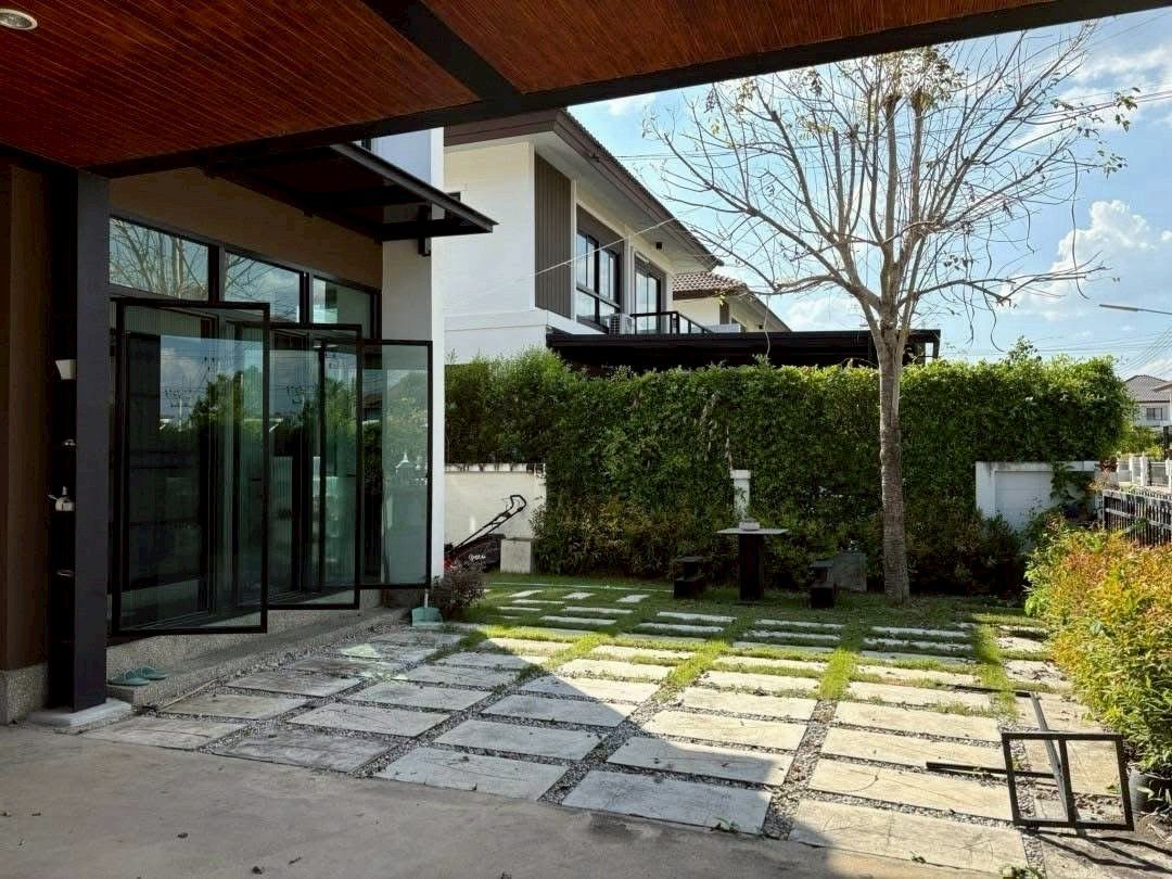 ประกาศฟรี! ซื้อ-ขาย-เช่า คอนโด บ้าน ทาวน์โฮม ที่ดิน และพื้นที่เชิงพาณิชย์ทั่วประเทศไทย ทุกทำเล ทุกงบประมาณ ไม่มีค่าใช้จ่าย ลงง่าย ขายไว เข้าถึงผู้ซื้อโดยตรง 3 204113pic2.jpg