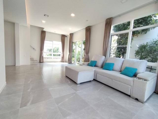 ประกาศฟรี! ซื้อ-ขาย-เช่า คอนโด บ้าน ทาวน์โฮม ที่ดิน และพื้นที่เชิงพาณิชย์ทั่วประเทศไทย ทุกทำเล ทุกงบประมาณ ไม่มีค่าใช้จ่าย ลงง่าย ขายไว เข้าถึงผู้ซื้อโดยตรง 3 492819pic2.jpg