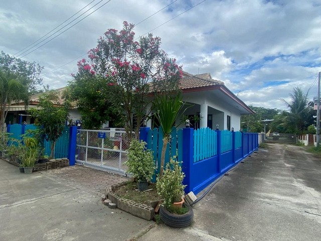 ประกาศฟรี! ซื้อ-ขาย-เช่า คอนโด บ้าน ทาวน์โฮม ที่ดิน และพื้นที่เชิงพาณิชย์ทั่วประเทศไทย ทุกทำเล ทุกงบประมาณ ไม่มีค่าใช้จ่าย ลงง่าย ขายไว เข้าถึงผู้ซื้อโดยตรง 2 204150pic1.jpg