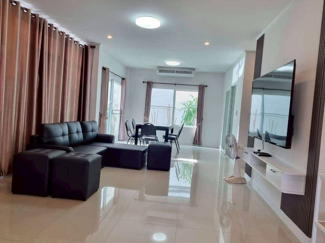 ประกาศฟรี! ซื้อ-ขาย-เช่า คอนโด บ้าน ทาวน์โฮม ที่ดิน และพื้นที่เชิงพาณิชย์ทั่วประเทศไทย ทุกทำเล ทุกงบประมาณ ไม่มีค่าใช้จ่าย ลงง่าย ขายไว เข้าถึงผู้ซื้อโดยตรง 3 204160pic2.jpg