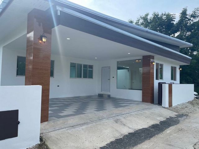 ประกาศฟรี! ซื้อ-ขาย-เช่า คอนโด บ้าน ทาวน์โฮม ที่ดิน และพื้นที่เชิงพาณิชย์ทั่วประเทศไทย ทุกทำเล ทุกงบประมาณ ไม่มีค่าใช้จ่าย ลงง่าย ขายไว เข้าถึงผู้ซื้อโดยตรง 2 204221pic1.jpg