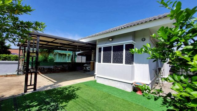 ประกาศฟรี! ซื้อ-ขาย-เช่า คอนโด บ้าน ทาวน์โฮม ที่ดิน และพื้นที่เชิงพาณิชย์ทั่วประเทศไทย ทุกทำเล ทุกงบประมาณ ไม่มีค่าใช้จ่าย ลงง่าย ขายไว เข้าถึงผู้ซื้อโดยตรง 3 204218pic2.jpg