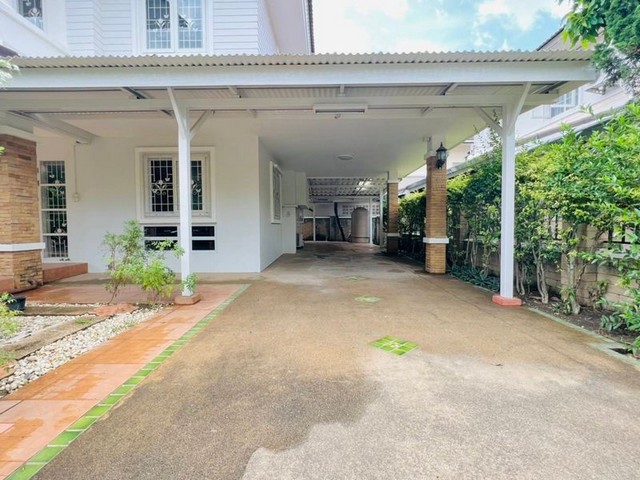 ประกาศฟรี! ซื้อ-ขาย-เช่า คอนโด บ้าน ทาวน์โฮม ที่ดิน และพื้นที่เชิงพาณิชย์ทั่วประเทศไทย ทุกทำเล ทุกงบประมาณ ไม่มีค่าใช้จ่าย ลงง่าย ขายไว เข้าถึงผู้ซื้อโดยตรง 3 204252pic2.jpg