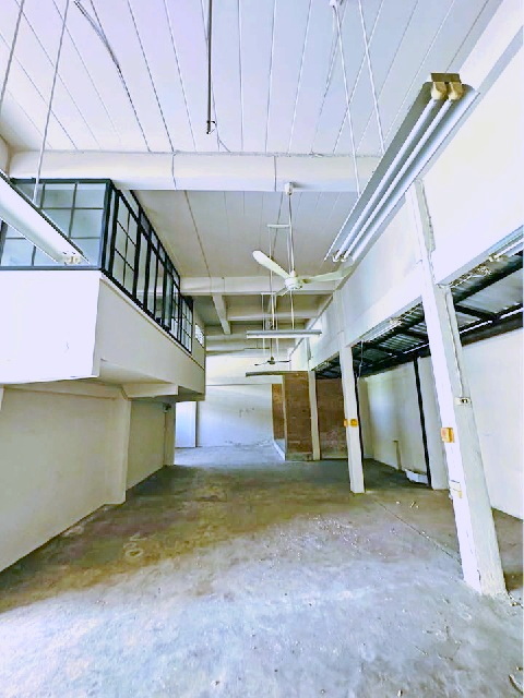 ประกาศฟรี! ซื้อ-ขาย-เช่า คอนโด บ้าน ทาวน์โฮม ที่ดิน และพื้นที่เชิงพาณิชย์ทั่วประเทศไทย ทุกทำเล ทุกงบประมาณ ไม่มีค่าใช้จ่าย ลงง่าย ขายไว เข้าถึงผู้ซื้อโดยตรง 5 204202pic4.jpg