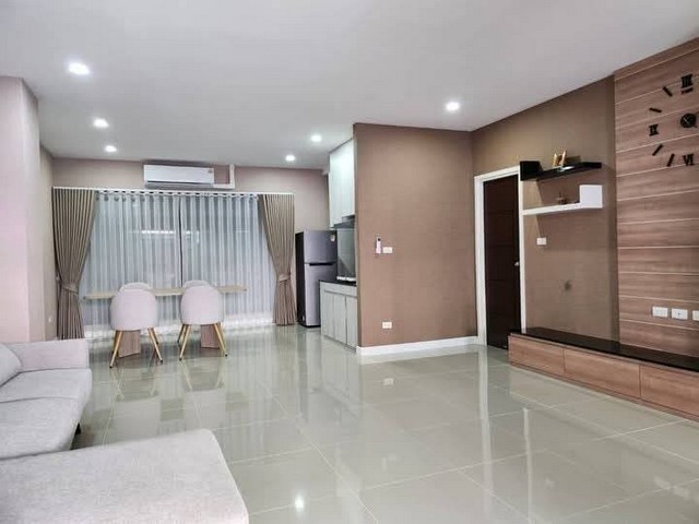 ประกาศฟรี! ซื้อ-ขาย-เช่า คอนโด บ้าน ทาวน์โฮม ที่ดิน และพื้นที่เชิงพาณิชย์ทั่วประเทศไทย ทุกทำเล ทุกงบประมาณ ไม่มีค่าใช้จ่าย ลงง่าย ขายไว เข้าถึงผู้ซื้อโดยตรง 3 205099pic2.jpg