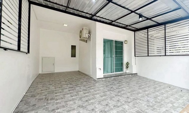 ประกาศฟรี! ซื้อ-ขาย-เช่า คอนโด บ้าน ทาวน์โฮม ที่ดิน และพื้นที่เชิงพาณิชย์ทั่วประเทศไทย ทุกทำเล ทุกงบประมาณ ไม่มีค่าใช้จ่าย ลงง่าย ขายไว เข้าถึงผู้ซื้อโดยตรง 3 205097pic2.jpg