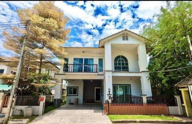 ประกาศฟรี! ซื้อ-ขาย-เช่า คอนโด บ้าน ทาวน์โฮม ที่ดิน และพื้นที่เชิงพาณิชย์ทั่วประเทศไทย ทุกทำเล ทุกงบประมาณ ไม่มีค่าใช้จ่าย ลงง่าย ขายไว เข้าถึงผู้ซื้อโดยตรง 2 205123pic1.jpg