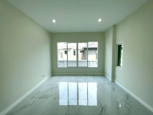 ประกาศฟรี! ซื้อ-ขาย-เช่า คอนโด บ้าน ทาวน์โฮม ที่ดิน และพื้นที่เชิงพาณิชย์ทั่วประเทศไทย ทุกทำเล ทุกงบประมาณ ไม่มีค่าใช้จ่าย ลงง่าย ขายไว เข้าถึงผู้ซื้อโดยตรง 3 201025pic2.jpg