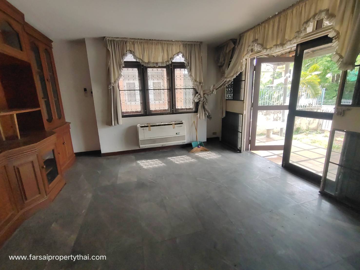 ประกาศฟรี! ซื้อ-ขาย-เช่า คอนโด บ้าน ทาวน์โฮม ที่ดิน และพื้นที่เชิงพาณิชย์ทั่วประเทศไทย ทุกทำเล ทุกงบประมาณ ไม่มีค่าใช้จ่าย ลงง่าย ขายไว เข้าถึงผู้ซื้อโดยตรง 2 200934pic1.jpg