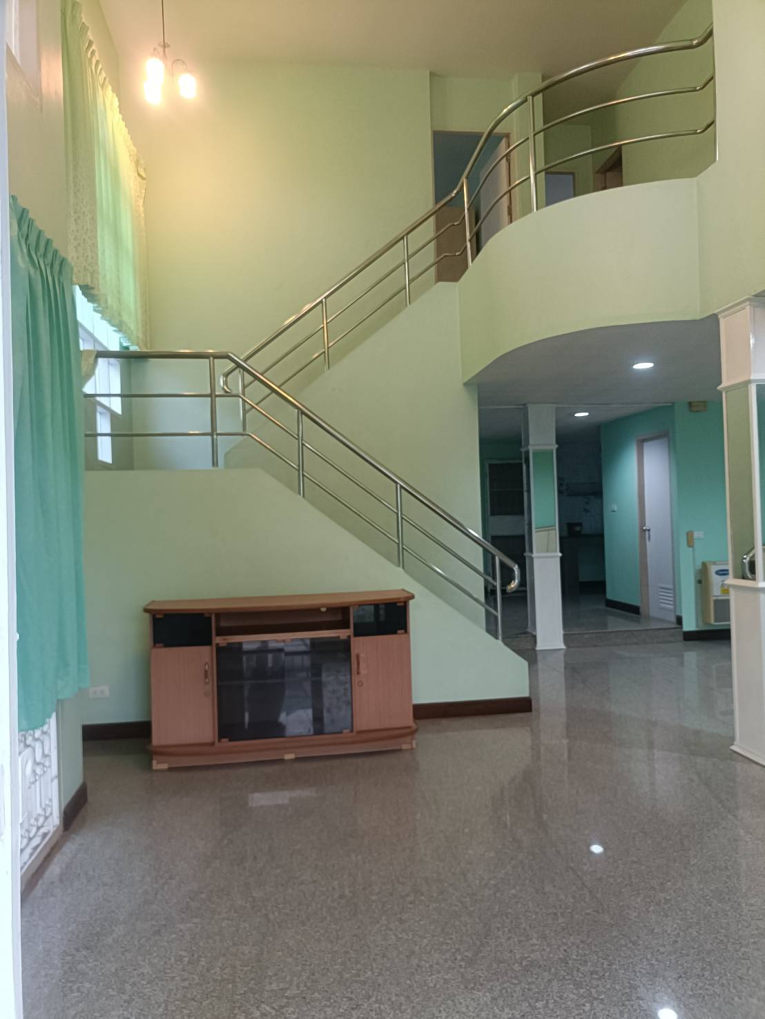 ประกาศฟรี! ซื้อ-ขาย-เช่า คอนโด บ้าน ทาวน์โฮม ที่ดิน และพื้นที่เชิงพาณิชย์ทั่วประเทศไทย ทุกทำเล ทุกงบประมาณ ไม่มีค่าใช้จ่าย ลงง่าย ขายไว เข้าถึงผู้ซื้อโดยตรง 3 200214pic2.jpg