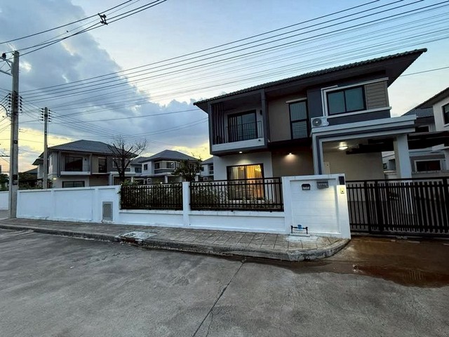 ประกาศฟรี! ซื้อ-ขาย-เช่า คอนโด บ้าน ทาวน์โฮม ที่ดิน และพื้นที่เชิงพาณิชย์ทั่วประเทศไทย ทุกทำเล ทุกงบประมาณ ไม่มีค่าใช้จ่าย ลงง่าย ขายไว เข้าถึงผู้ซื้อโดยตรง 2 205180pic1.jpg