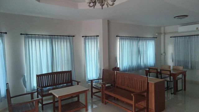 ประกาศฟรี! ซื้อ-ขาย-เช่า คอนโด บ้าน ทาวน์โฮม ที่ดิน และพื้นที่เชิงพาณิชย์ทั่วประเทศไทย ทุกทำเล ทุกงบประมาณ ไม่มีค่าใช้จ่าย ลงง่าย ขายไว เข้าถึงผู้ซื้อโดยตรง 4 205233pic3.jpg