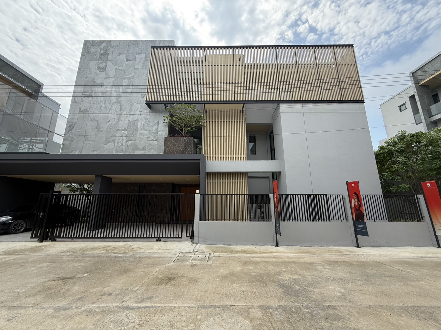 ประกาศฟรี! ซื้อ-ขาย-เช่า คอนโด บ้าน ทาวน์โฮม ที่ดิน และพื้นที่เชิงพาณิชย์ทั่วประเทศไทย ทุกทำเล ทุกงบประมาณ ไม่มีค่าใช้จ่าย ลงง่าย ขายไว เข้าถึงผู้ซื้อโดยตรง 2 205110pic1.jpg