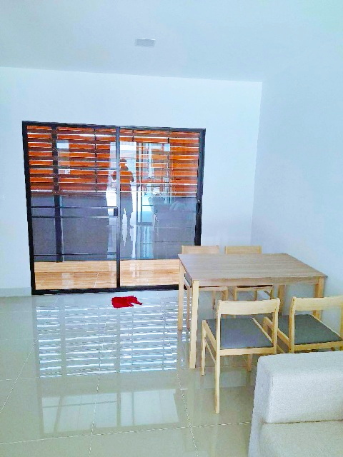 ประกาศฟรี! ซื้อ-ขาย-เช่า คอนโด บ้าน ทาวน์โฮม ที่ดิน และพื้นที่เชิงพาณิชย์ทั่วประเทศไทย ทุกทำเล ทุกงบประมาณ ไม่มีค่าใช้จ่าย ลงง่าย ขายไว เข้าถึงผู้ซื้อโดยตรง 5 205205pic4.jpg