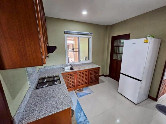 ประกาศฟรี! ซื้อ-ขาย-เช่า คอนโด บ้าน ทาวน์โฮม ที่ดิน และพื้นที่เชิงพาณิชย์ทั่วประเทศไทย ทุกทำเล ทุกงบประมาณ ไม่มีค่าใช้จ่าย ลงง่าย ขายไว เข้าถึงผู้ซื้อโดยตรง 5 205315pic4.jpg