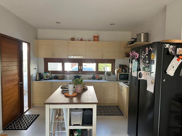 ประกาศฟรี! ซื้อ-ขาย-เช่า คอนโด บ้าน ทาวน์โฮม ที่ดิน และพื้นที่เชิงพาณิชย์ทั่วประเทศไทย ทุกทำเล ทุกงบประมาณ ไม่มีค่าใช้จ่าย ลงง่าย ขายไว เข้าถึงผู้ซื้อโดยตรง 5 205313pic4.jpg