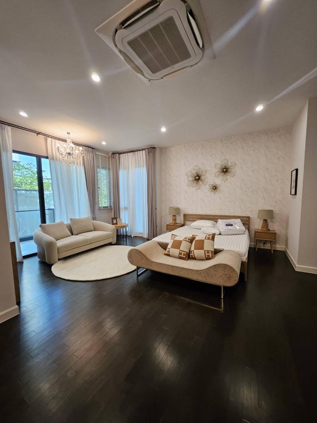 ประกาศฟรี! ซื้อ-ขาย-เช่า คอนโด บ้าน ทาวน์โฮม ที่ดิน และพื้นที่เชิงพาณิชย์ทั่วประเทศไทย ทุกทำเล ทุกงบประมาณ ไม่มีค่าใช้จ่าย ลงง่าย ขายไว เข้าถึงผู้ซื้อโดยตรง 3 205301pic2.jpg