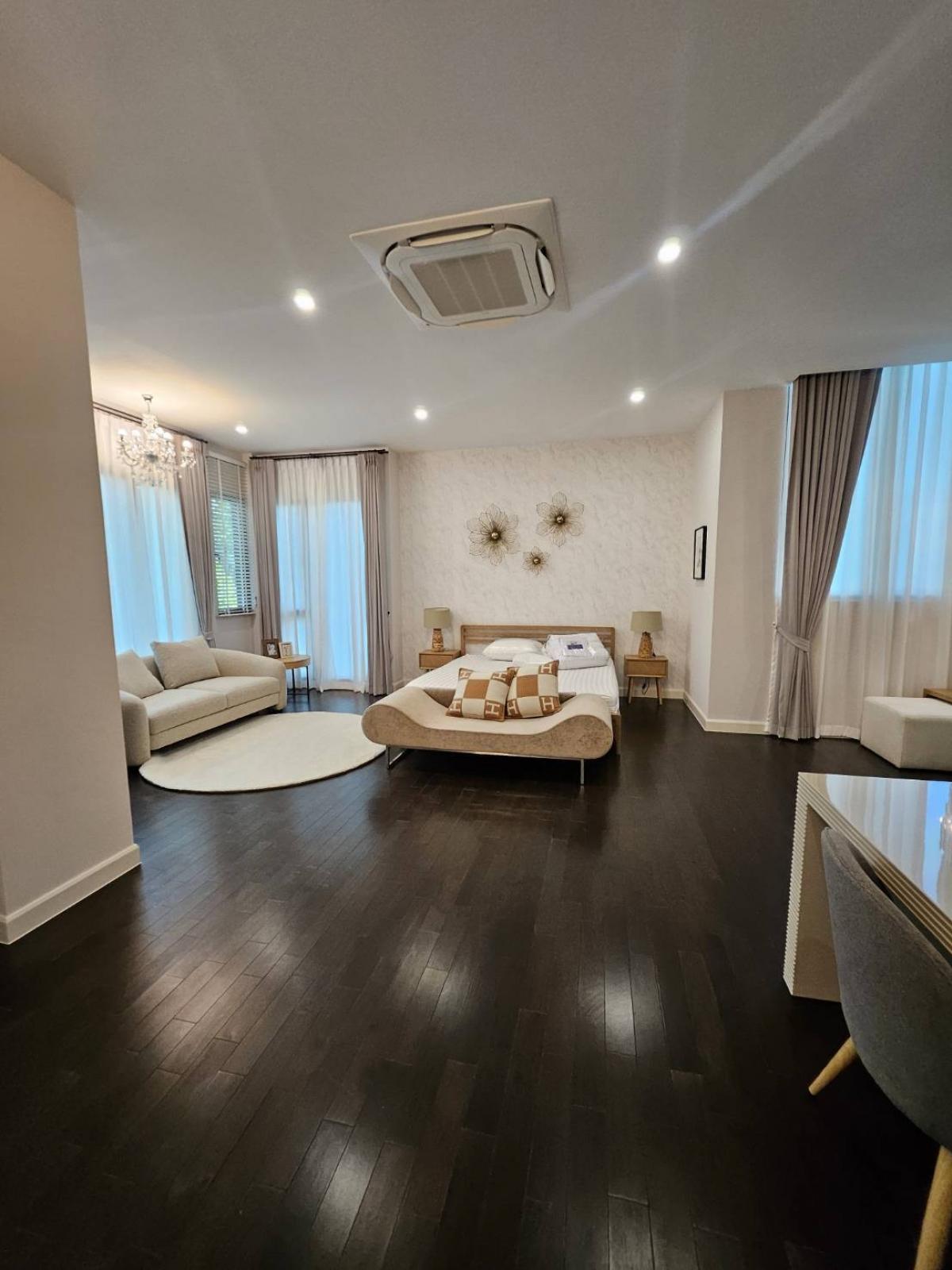 ประกาศฟรี! ซื้อ-ขาย-เช่า คอนโด บ้าน ทาวน์โฮม ที่ดิน และพื้นที่เชิงพาณิชย์ทั่วประเทศไทย ทุกทำเล ทุกงบประมาณ ไม่มีค่าใช้จ่าย ลงง่าย ขายไว เข้าถึงผู้ซื้อโดยตรง 4 205301pic3.jpg