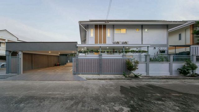 ประกาศฟรี! ซื้อ-ขาย-เช่า คอนโด บ้าน ทาวน์โฮม ที่ดิน และพื้นที่เชิงพาณิชย์ทั่วประเทศไทย ทุกทำเล ทุกงบประมาณ ไม่มีค่าใช้จ่าย ลงง่าย ขายไว เข้าถึงผู้ซื้อโดยตรง 2 205478pic1.jpg