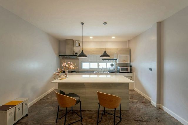 ประกาศฟรี! ซื้อ-ขาย-เช่า คอนโด บ้าน ทาวน์โฮม ที่ดิน และพื้นที่เชิงพาณิชย์ทั่วประเทศไทย ทุกทำเล ทุกงบประมาณ ไม่มีค่าใช้จ่าย ลงง่าย ขายไว เข้าถึงผู้ซื้อโดยตรง 5 205478pic4.jpg