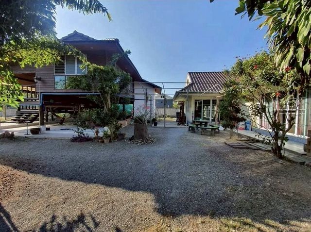 ประกาศฟรี! ซื้อ-ขาย-เช่า คอนโด บ้าน ทาวน์โฮม ที่ดิน และพื้นที่เชิงพาณิชย์ทั่วประเทศไทย ทุกทำเล ทุกงบประมาณ ไม่มีค่าใช้จ่าย ลงง่าย ขายไว เข้าถึงผู้ซื้อโดยตรง 5 205477pic4.jpg