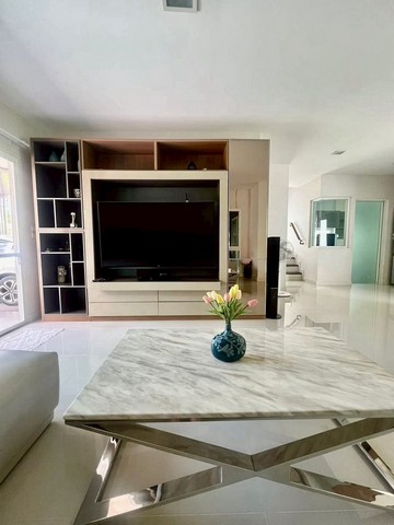 ประกาศฟรี! ซื้อ-ขาย-เช่า คอนโด บ้าน ทาวน์โฮม ที่ดิน และพื้นที่เชิงพาณิชย์ทั่วประเทศไทย ทุกทำเล ทุกงบประมาณ ไม่มีค่าใช้จ่าย ลงง่าย ขายไว เข้าถึงผู้ซื้อโดยตรง 5 205534pic4.jpg