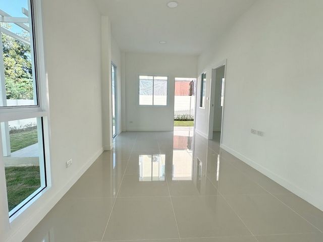 ประกาศฟรี! ซื้อ-ขาย-เช่า คอนโด บ้าน ทาวน์โฮม ที่ดิน และพื้นที่เชิงพาณิชย์ทั่วประเทศไทย ทุกทำเล ทุกงบประมาณ ไม่มีค่าใช้จ่าย ลงง่าย ขายไว เข้าถึงผู้ซื้อโดยตรง 4 205559pic3.jpg