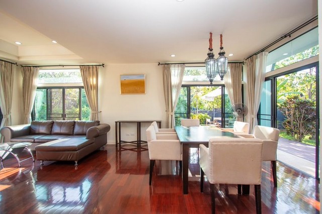 ประกาศฟรี! ซื้อ-ขาย-เช่า คอนโด บ้าน ทาวน์โฮม ที่ดิน และพื้นที่เชิงพาณิชย์ทั่วประเทศไทย ทุกทำเล ทุกงบประมาณ ไม่มีค่าใช้จ่าย ลงง่าย ขายไว เข้าถึงผู้ซื้อโดยตรง 5 206115pic4.jpg