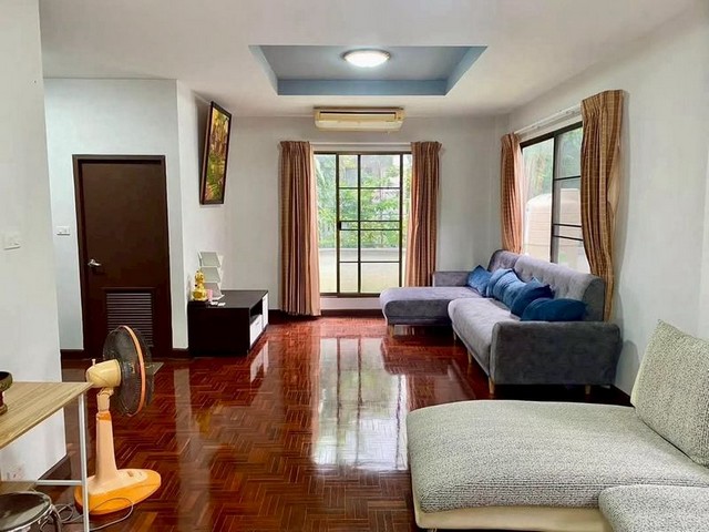 ประกาศฟรี! ซื้อ-ขาย-เช่า คอนโด บ้าน ทาวน์โฮม ที่ดิน และพื้นที่เชิงพาณิชย์ทั่วประเทศไทย ทุกทำเล ทุกงบประมาณ ไม่มีค่าใช้จ่าย ลงง่าย ขายไว เข้าถึงผู้ซื้อโดยตรง 4 206110pic3.jpg