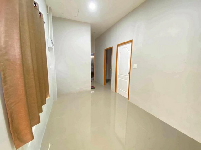 ประกาศฟรี! ซื้อ-ขาย-เช่า คอนโด บ้าน ทาวน์โฮม ที่ดิน และพื้นที่เชิงพาณิชย์ทั่วประเทศไทย ทุกทำเล ทุกงบประมาณ ไม่มีค่าใช้จ่าย ลงง่าย ขายไว เข้าถึงผู้ซื้อโดยตรง 3 206108pic2.jpg