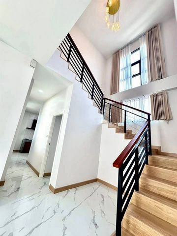 ประกาศฟรี! ซื้อ-ขาย-เช่า คอนโด บ้าน ทาวน์โฮม ที่ดิน และพื้นที่เชิงพาณิชย์ทั่วประเทศไทย ทุกทำเล ทุกงบประมาณ ไม่มีค่าใช้จ่าย ลงง่าย ขายไว เข้าถึงผู้ซื้อโดยตรง 5 206148pic4.jpg