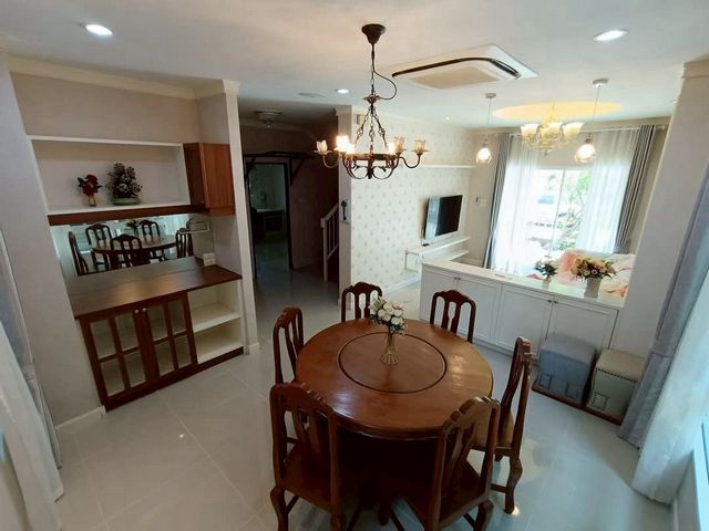 ประกาศฟรี! ซื้อ-ขาย-เช่า คอนโด บ้าน ทาวน์โฮม ที่ดิน และพื้นที่เชิงพาณิชย์ทั่วประเทศไทย ทุกทำเล ทุกงบประมาณ ไม่มีค่าใช้จ่าย ลงง่าย ขายไว เข้าถึงผู้ซื้อโดยตรง 5 206145pic4.jpg